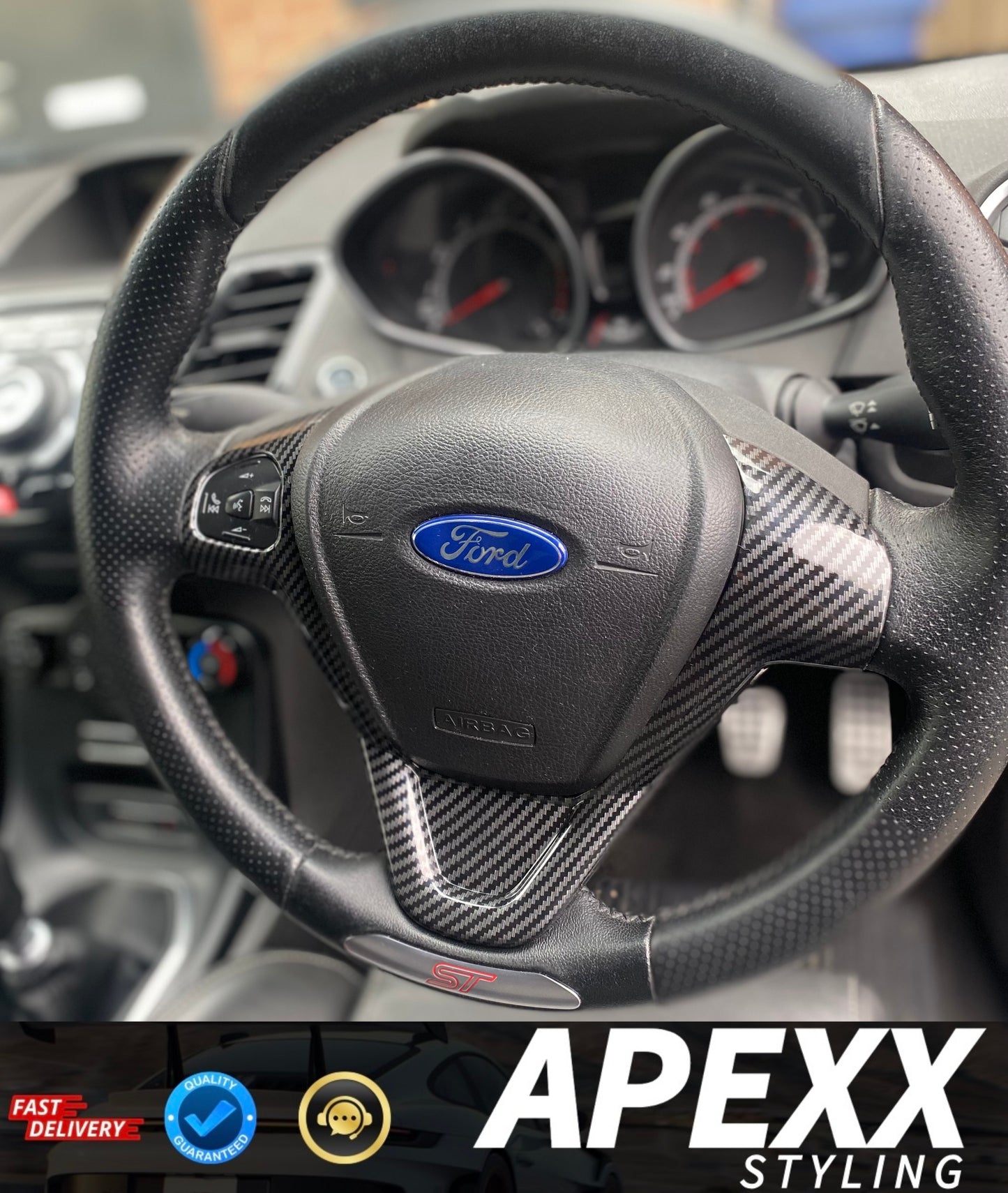 Ford Fiesta MK7-MK7.5 | Carbon Fibre Steering Wheel Trim